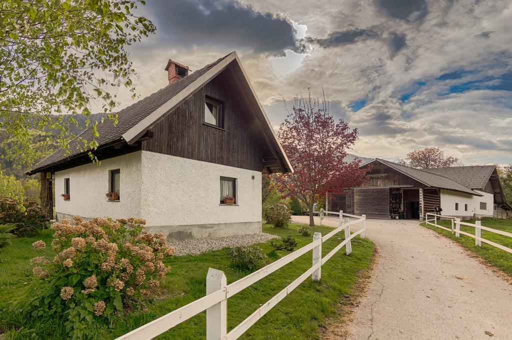 Holiday Homes Sara Bled Exterior photo