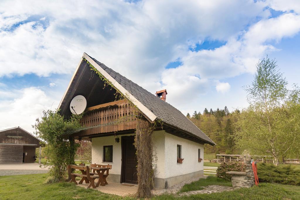 Holiday Homes Sara Bled Exterior photo